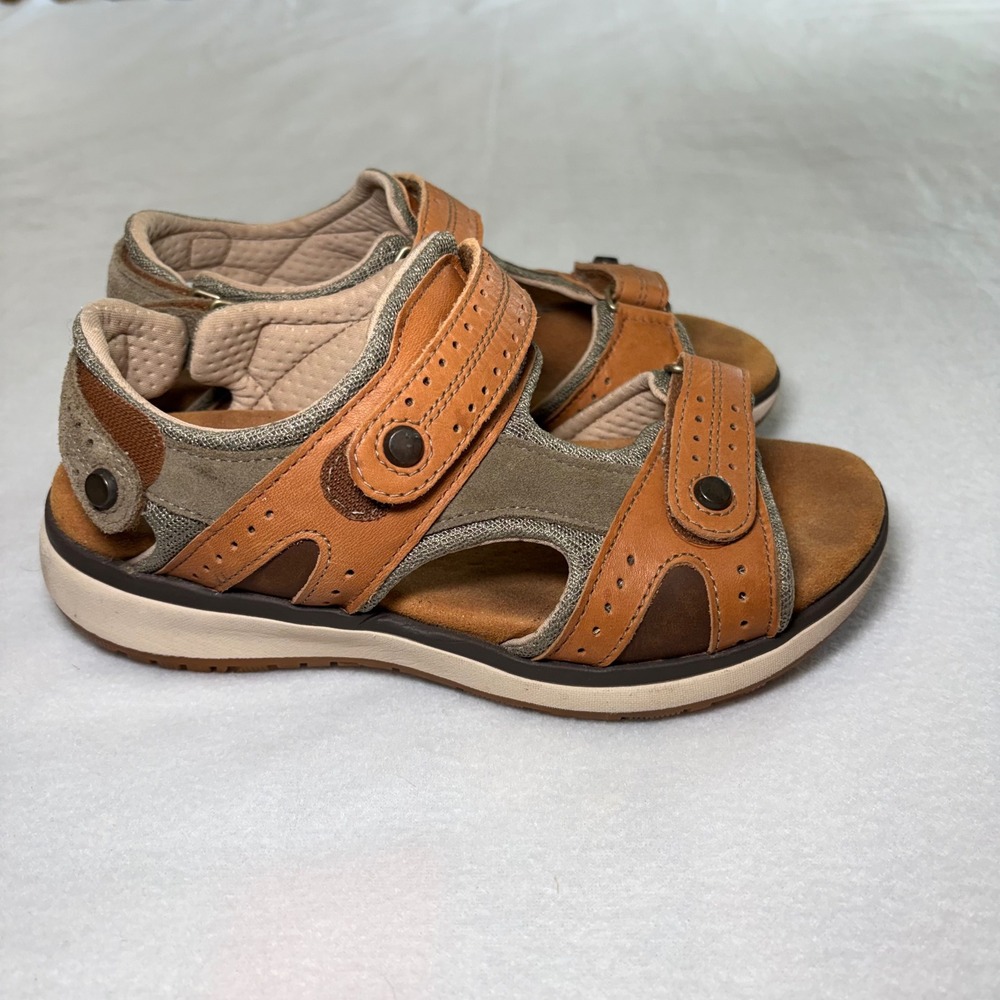 SAS Embark Live Oak Womens 5.5 Brown Leather Adjustable Walking Sandals USA Made